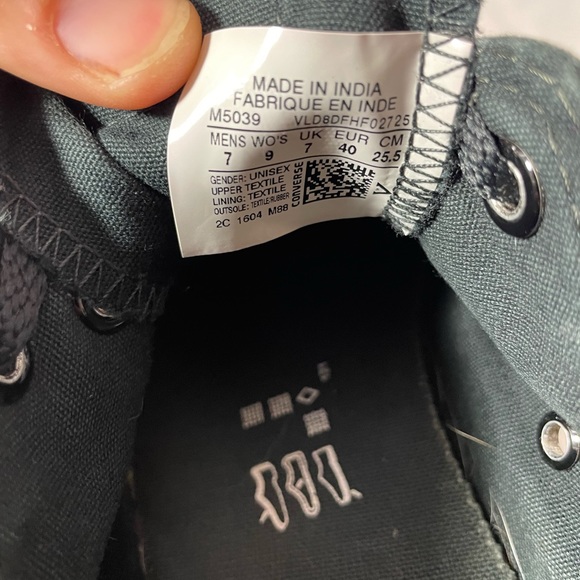 Converse Chuck Taylor All Stars Low All Black Canvas Sneakers - Picture 4 of 5